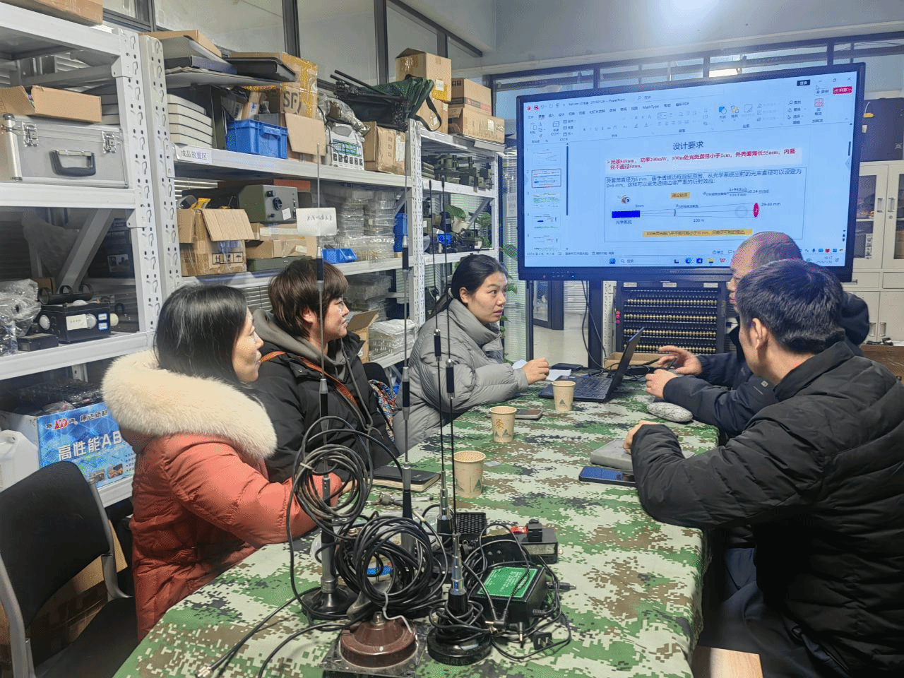 信息工程学院电子工程系赴陕西奥润激光技术开展访企拓岗与技术交流